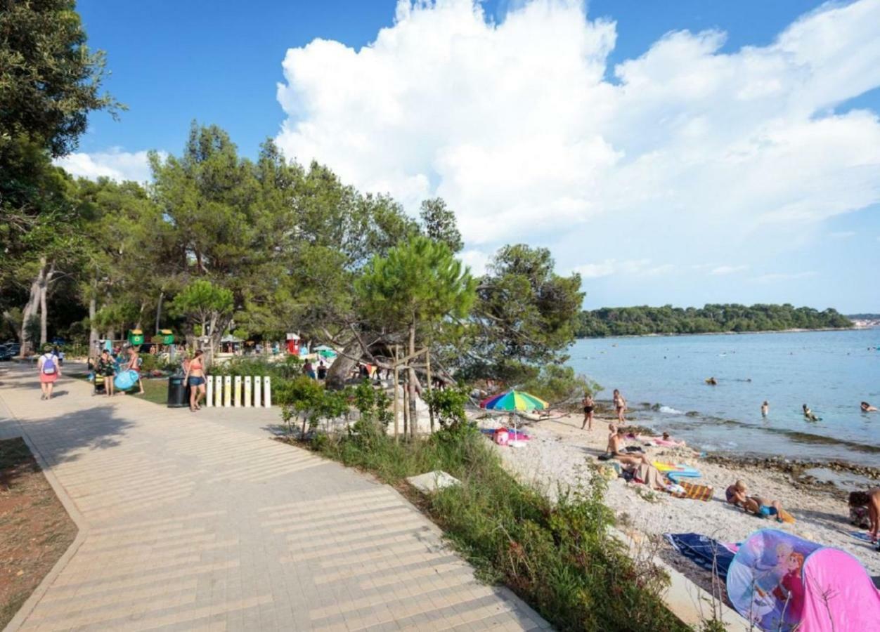 Apartments Ana - Ровинь Экстерьер фото